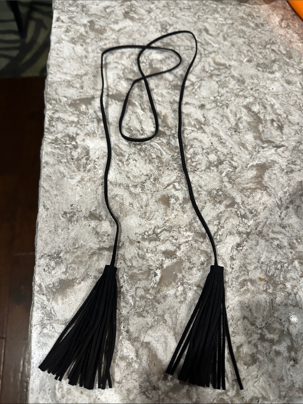VENUS Black Tassel Rope Necklace for Women
